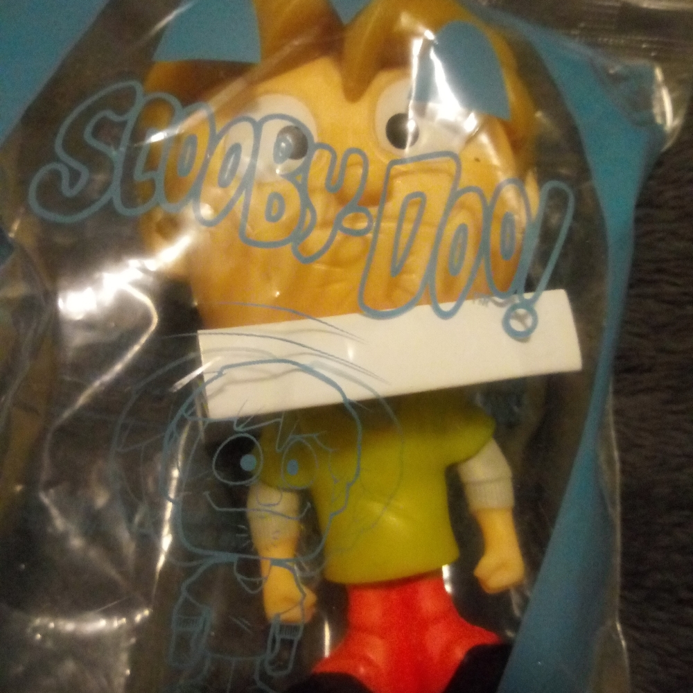 Shaggy bobble head toy